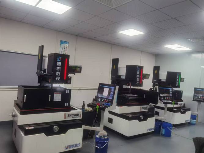c型微型电火花线切割机床在工业自动化控制系统plc外壳及接口面板加工